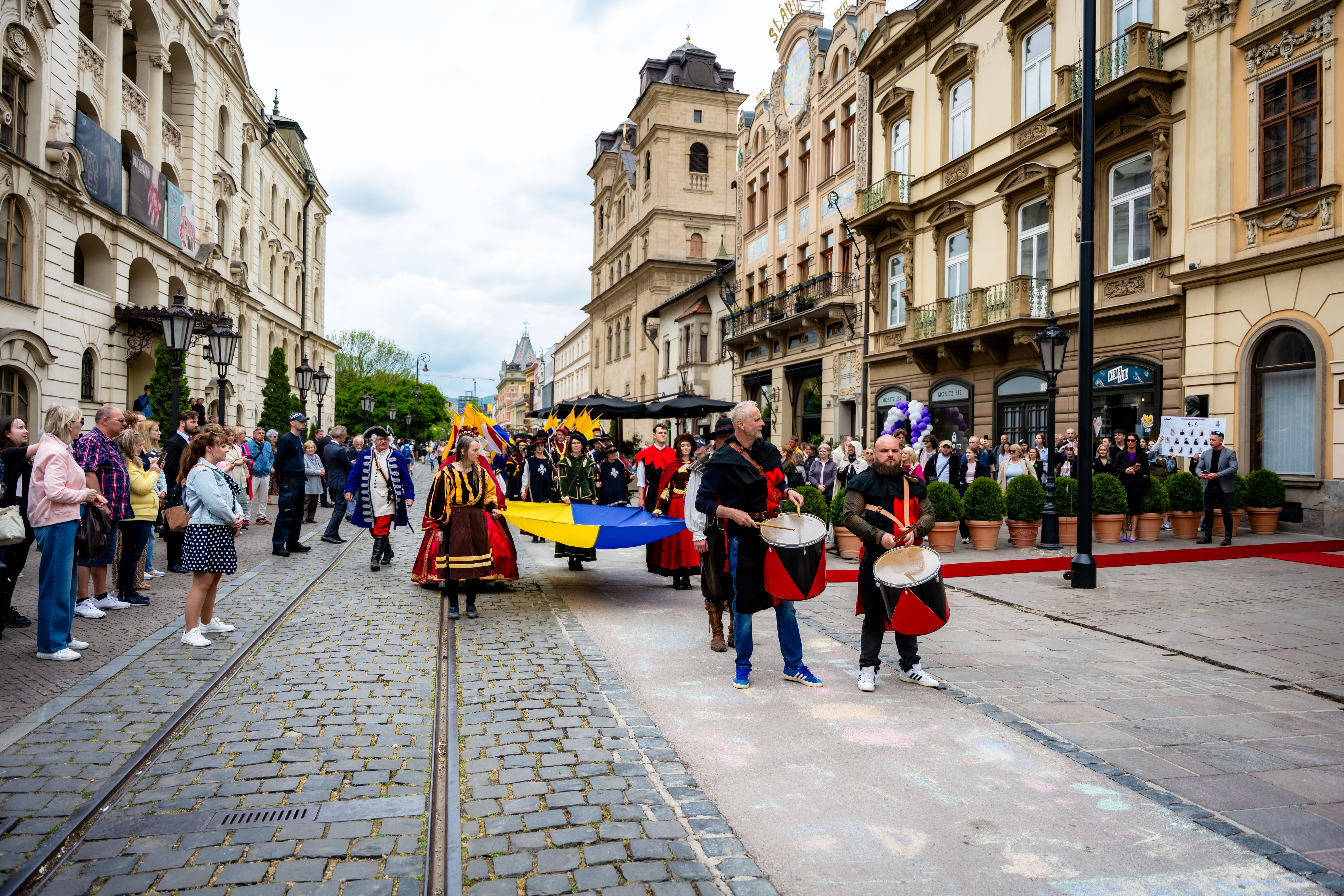 Slavnostne vztycovanie mestskej vlajky pri prilezitosti Dna mesta Kosice-1-3